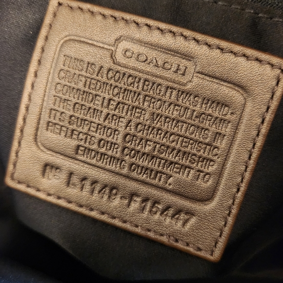 Coach Ashley - Picture 5 of 7